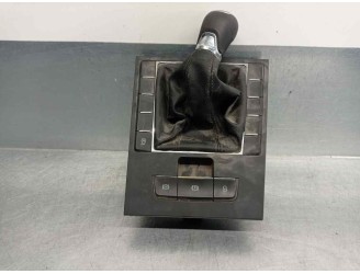 Recambio de pomo palanca cambio para skoda superb (3v3) 2.0 tdi referencia OEM IAM 3V0927225B 