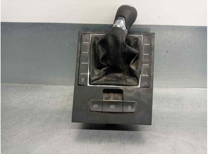 Recambio de pomo palanca cambio para skoda superb (3v3) 2.0 tdi referencia OEM IAM 3V0927225B 