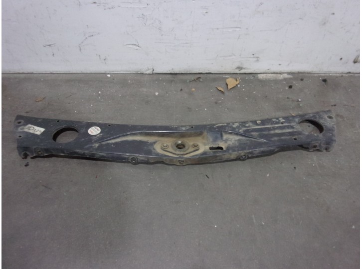 Replacement front panel for Peugeot 205 sedan 1.2 OEM IAM reference 710687 SHEET METAL 
