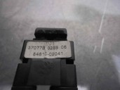 Recambio de mando elevalunas trasero izquierdo para toyota corolla (e12) 2.0 d-cat referencia OEM IAM 8481002041 