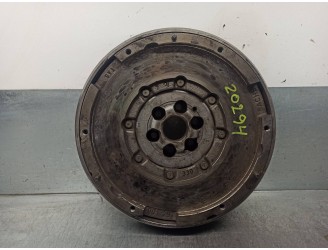 Recambio de volante motor para citroën ds3 1.2 12v e-thp referencia OEM IAM 9805958180 