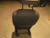 Recambio de asiento delantero derecho para peugeot partner kombi outdoor referencia OEM IAM TELA NEGRA GRIS Y AZUL 6 PUERTAS