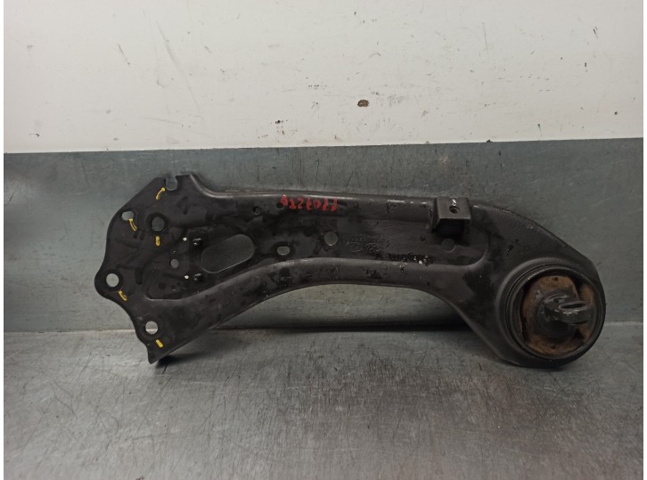 Recambio de brazo suspension inferior trasero derecho para kia optima 1.7 crdi cat referencia OEM IAM 55281A8300  