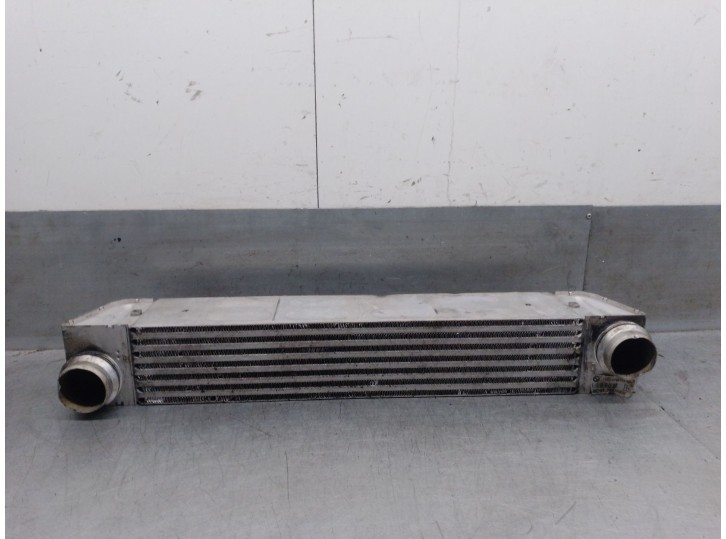 Replacement intercooler for BMW 5 (E60) 525 D OEM IAM reference 17517795823 17517795823 BEHR