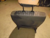 Recambio de asiento delantero derecho para dacia sandero ambiance referencia OEM IAM TELA NEGRA Y GRIS 5 PUERTAS