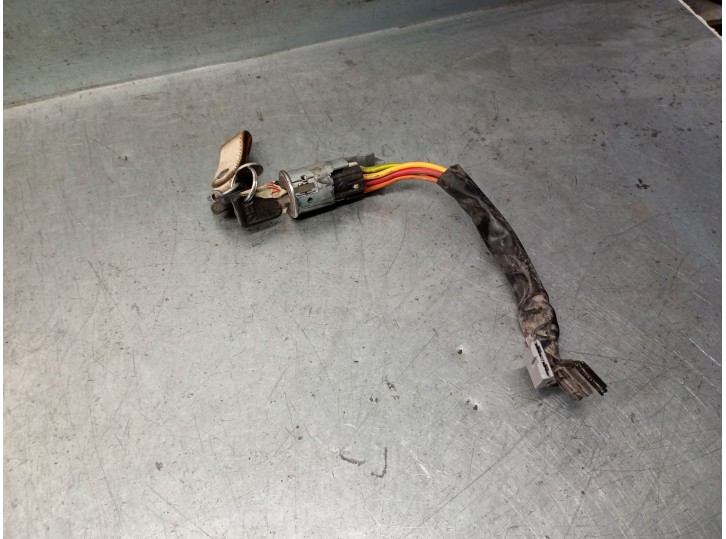 Recambio de conmutador de arranque para renault trafic furgoneta (t_, p_, v_) 2.5 d referencia OEM IAM 7701044087 7701044087 