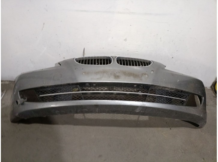 Recambio de paragolpes delantero para bmw 5 (e60) 525 d referencia OEM IAM 5619527  
