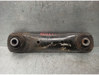 Recambio de brazo suspension inferior trasero derecho para opel insignia berlina 2.0 cdti cat referencia OEM IAM 423046  