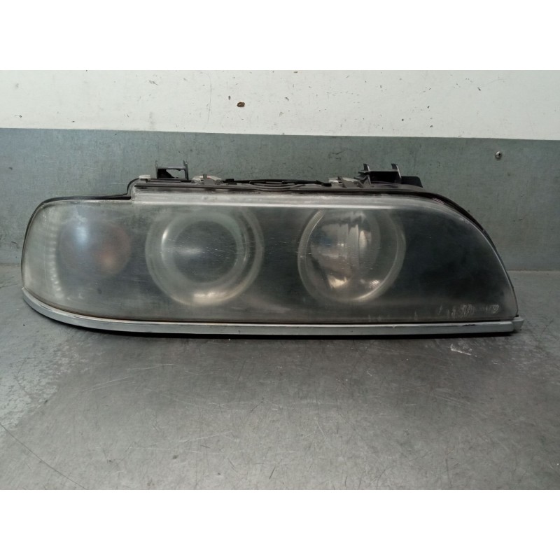 Recambio de faro derecho para bmw 5 (e39) 525 tds referencia OEM IAM 63128362464  