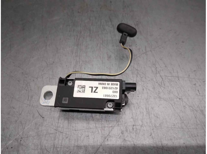 Recambio de modulo electronico para opel insignia berlina 2.0 cdti cat referencia OEM IAM 13270681 