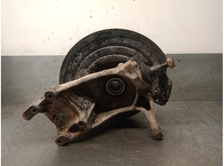Replacement front left steering knuckle for Renault Trafic van (T_, P_, V_) 2.5 D OEM IAM reference 7700301614 77003016