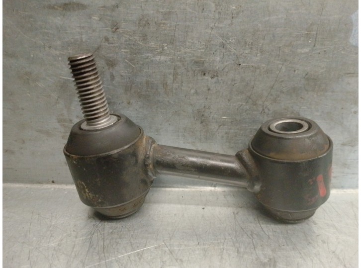 Recambio de bieleta estabilizadora trasera izquierda para opel insignia berlina 2.0 cdti cat referencia OEM IAM MAA0006 