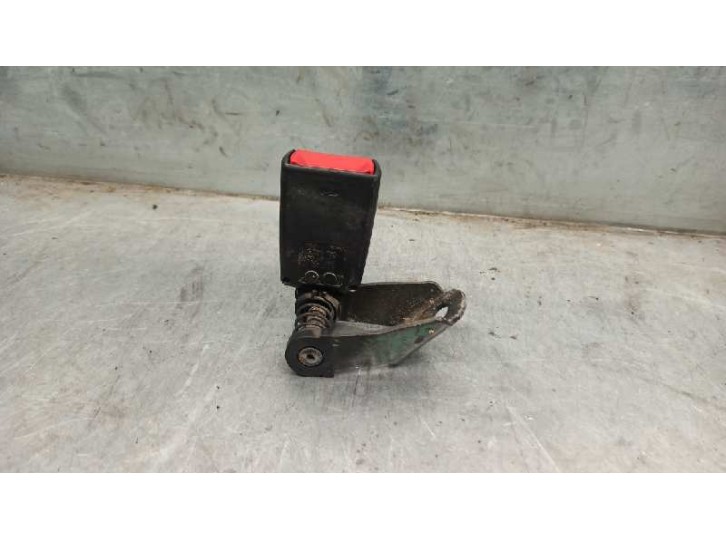 Recambio de enganche cinturon para bmw x3 (e83) 3.0 turbodiesel referencia OEM IAM 3412795 