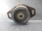 Recambio de soporte motor izquierdo para peugeot expert kombi 1.9 diesel referencia OEM IAM 182710 