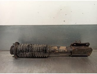 Replacement front right shock absorber for Suzuki Vitara SE/SV (ET) 1.9 turbodiesel OEM IAM reference 4160185CA0 