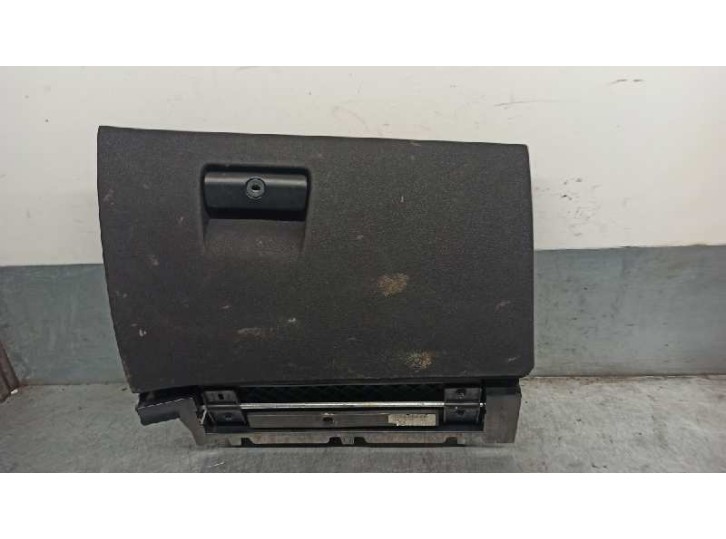 Recambio de guantera para bmw x3 (e83) 3.0 turbodiesel referencia OEM IAM 00071616819  