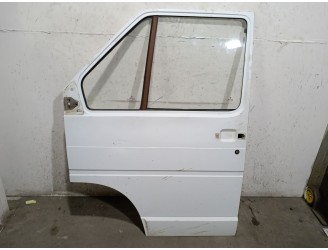 Recambio de puerta delantera izquierda para renault trafic furgoneta (t_, p_, v_) 2.5 d referencia OEM IAM 7701468259 7701468259