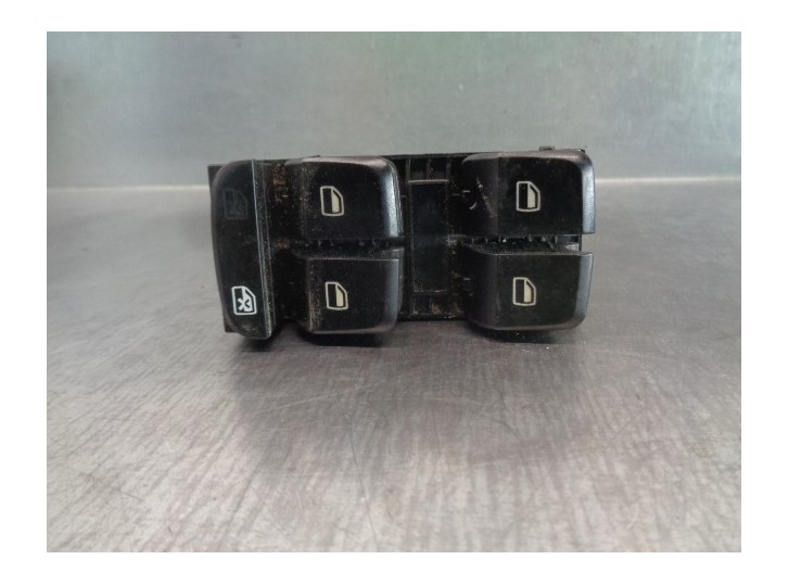Replacement front left window lift switch for Audi Q5 (8R) 2.0 TDI (125kW) OEM IAM reference 8K0959851DFKZ 8K0959851D 