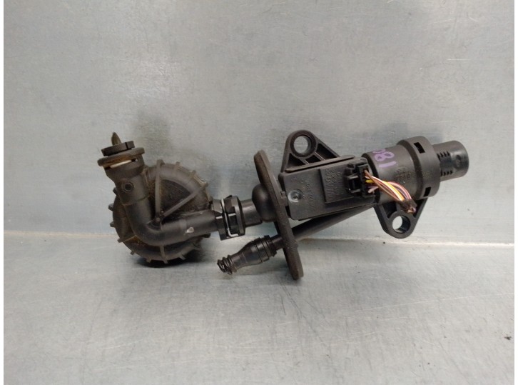 Recambio de bomba embrague para seat tarraco (kn2) 1.5 16v tsi act referencia OEM IAM 5Q0721388J 