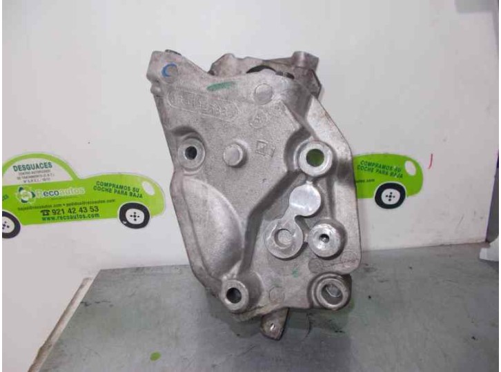 Replacement engine mount for Peugeot 607 (S1) 3.0 V6 24V OEM IAM reference 9641426880 