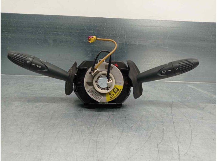 Recambio de mando luces para ford ka (ccu) 1.3 tdci cat referencia OEM IAM 07354736600 