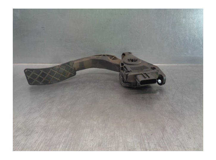 Recambio de potenciometro pedal para audi q5 (8r) 2.0 tdi (125kw) referencia OEM IAM 8K1723523 6PV00950501 HELLA