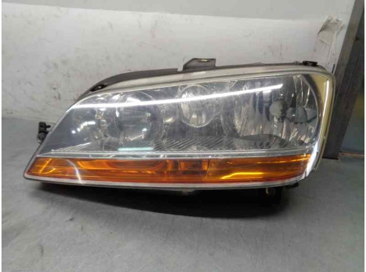 Recambio de faro izquierdo para fiat idea (135) 1.4 referencia OEM IAM 51708732 
