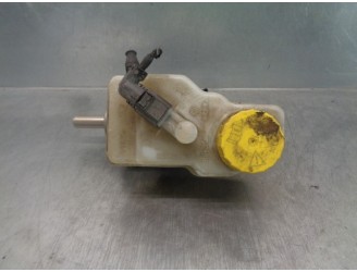 Recambio de bomba freno para audi a1 (8xk) adrenalin referencia OEM IAM 6R0611301 6C1611019A 