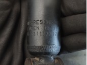 Recambio de amortiguador trasero izquierdo para renault captur ii referencia OEM IAM 562106663R  