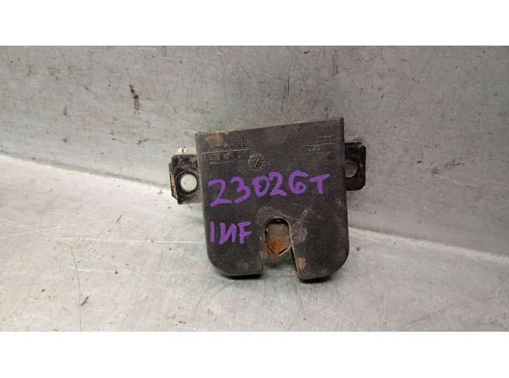 Replacement boot / tailgate lock for Volkswagen Caddy IV Van/MPV (SAA, SAH) 2.0 TDI 4Motion OEM reference