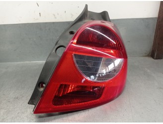 Recambio de piloto trasero derecho para renault clio iii (br0/1, cr0/1) 1.5 dci (br17, cr17) referencia OEM IAM 8200459960 82004