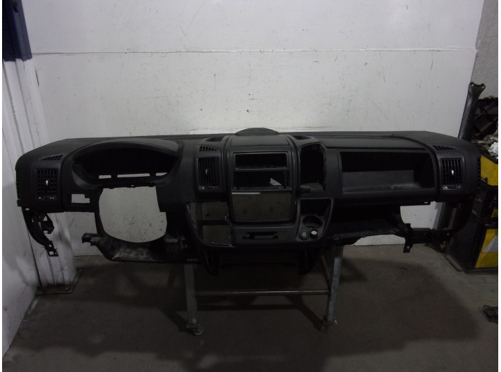 Recambio de salpicadero para citroën jumper caja cerrada, techo sobreelevado (06.2006 =>) 2.2 hdi fap cat referencia OEM IAM 160