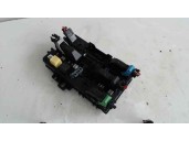 Recambio de caja reles / fusibles para opel astra h ber. 1.6 16v cat referencia OEM IAM 13181278 5DK00866931 