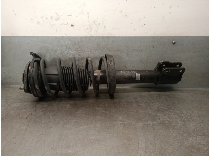 Replacement front right shock absorber for Opel Corsa A Hatchback (S83) 1.2 S (F08, M08, F68, M68) OEM IAM reference 12ST 