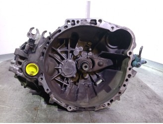 Recambio de caja cambios para toyota avensis liftback (_t22_) 2.0 td (ct220_) referencia OEM IAM 90301425  303002B780