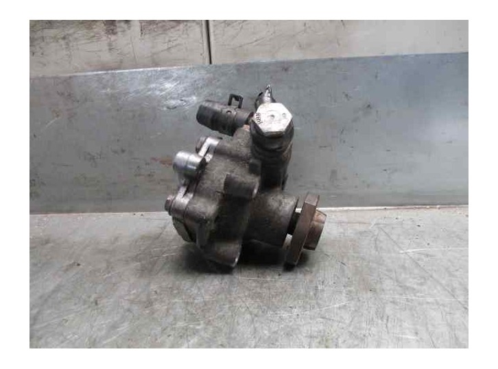 Recambio de bomba servodireccion para volkswagen golf iv berlina (1j1) referencia OEM IAM 1J0422154A KY17001 KYB