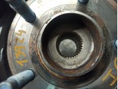 Recambio de mangueta delantera izquierda para chevrolet cruze 1.8 cat referencia OEM IAM 13502828  