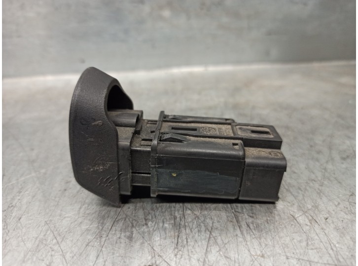 Recambio de warning para renault kangoo (f/kc0) 1.5 dci diesel referencia OEM IAM 090307D  