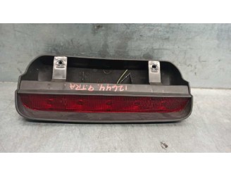 Replacement center high-mount brake light for Suzuki Ignis RM (MH) 1.3 DDiS Diesel CAT OEM IAM reference 3582083E005PK 