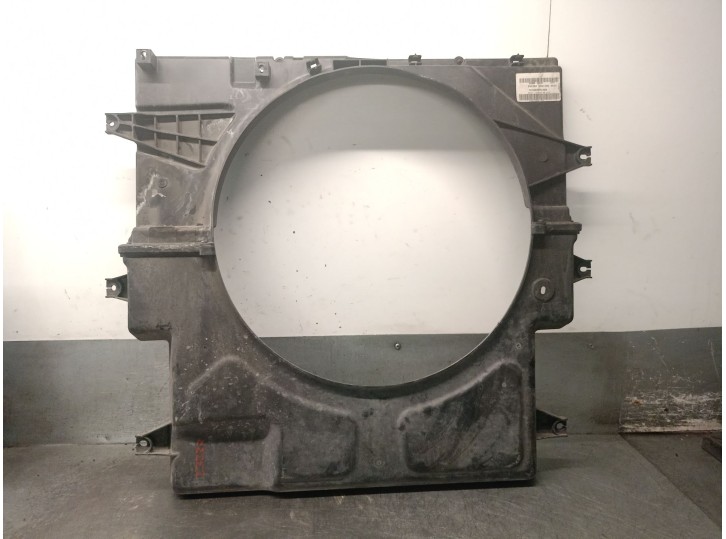 Recambio de calandra delantera de radiador para hyundai h350 furgoneta 2.5 crdi referencia OEM IAM 2500059020 2539759000 