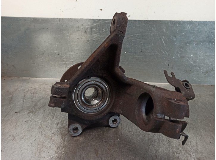 Recambio de mangueta delantera izquierda para citroën berlingo 1.6 16v hdi referencia OEM IAM 364654  