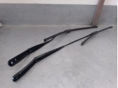 Recambio de brazo limpia delantero derecho para bmw x1 (f48) sdrive 16 d referencia OEM IAM 7360515 61615A27D68 