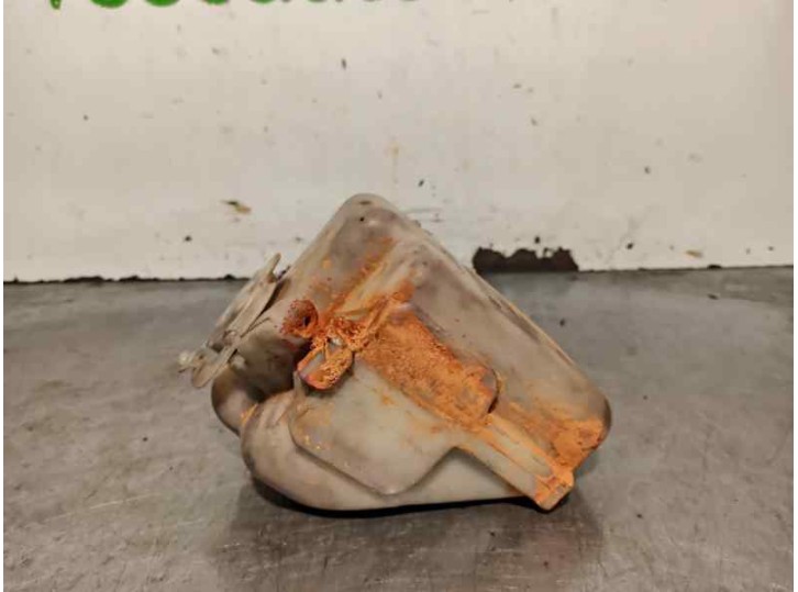 Recambio de deposito expansion para mazda premacy (cp) 2.0 turbodiesel cat referencia OEM IAM 823021120  