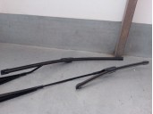 Recambio de brazo limpia delantero derecho para bmw x1 (f48) sdrive 16 d referencia OEM IAM 7360515 61615A27D68 