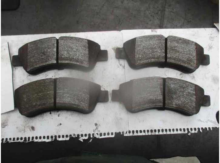 Recambio de pastillas de freno para peugeot 206 berlina 2.0 hdi cat referencia OEM IAM 425276  