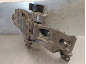 Recambio de soporte alternador para renault scenic ii 1.5 dci diesel referencia OEM IAM 8200669495  