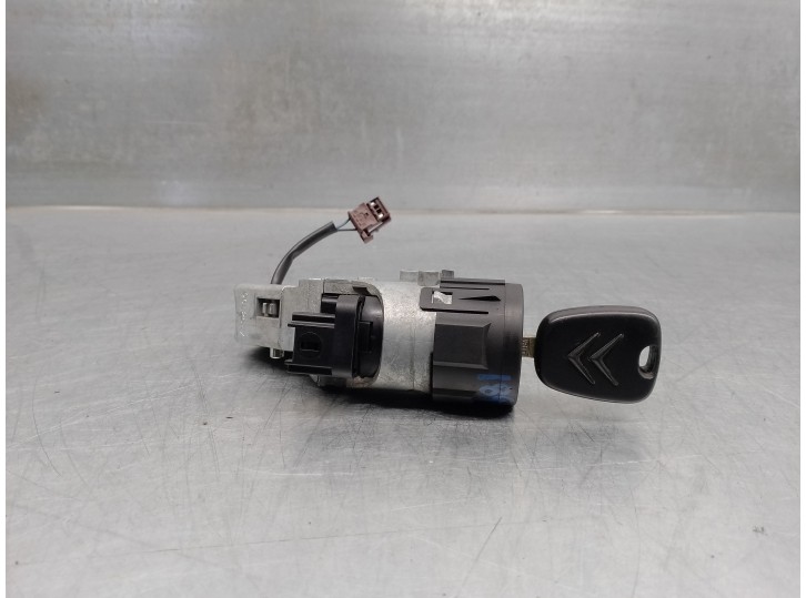 Recambio de conmutador de arranque para citroën c4 berlina 1.6 16v hdi referencia OEM IAM 9663123380 DELPHI