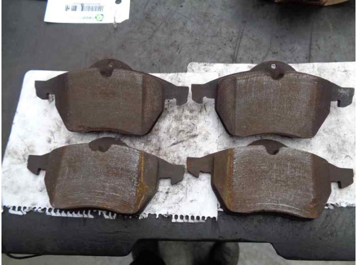 Recambio de pastillas de freno para opel vectra b berlina 2.0 dti referencia OEM IAM 90511162  