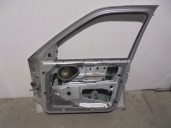 Recambio de puerta delantera derecha para ford orion celebration referencia OEM IAM 6871073 GRIS 4 PUERTAS