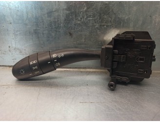 Recambio de mando luces para hyundai i30 1.4 cat referencia OEM IAM 934102L030  